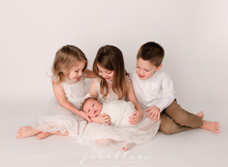 Newborn Photographer Naperville Wheaton